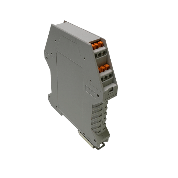Side view of IsoFlex V by Verivolt, flexible voltage sensor with up to ±1500 V input range and 100 kHz bandwidth.